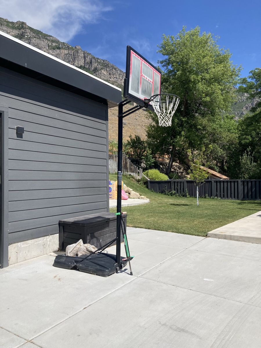 Basketball standard
