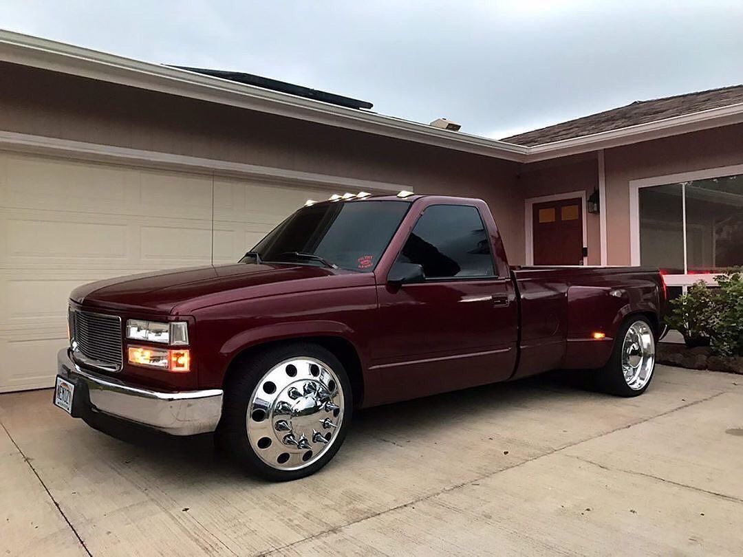 24" Custom Dually Wheels & Tires