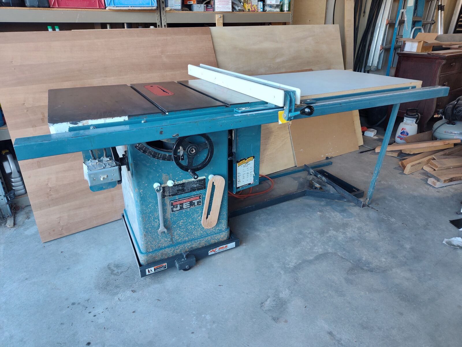Jet Cabinet Table Saw