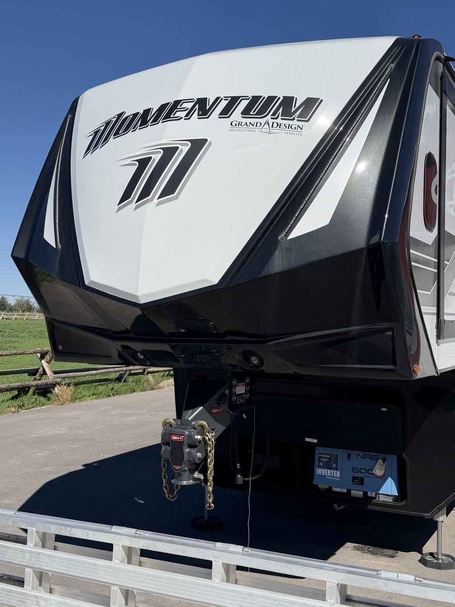 2025 Grand Design M Class Momentum 395MS