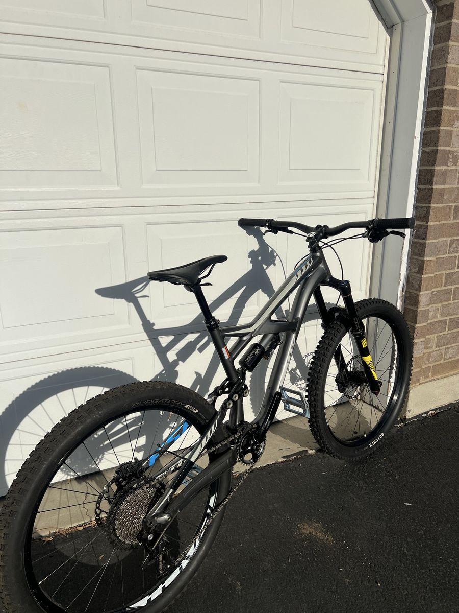 2015 Specialized Enduro comp FSR 650B size Medium frame