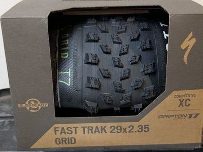 Specialized Fast Trak Grid tire