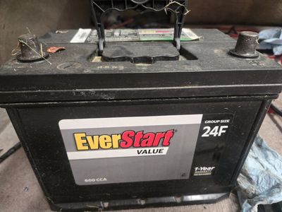EverStart Value Group 24F 12-Volt Car Battery, 600 CCA, Model W24R-600V (11/23 Sticker)