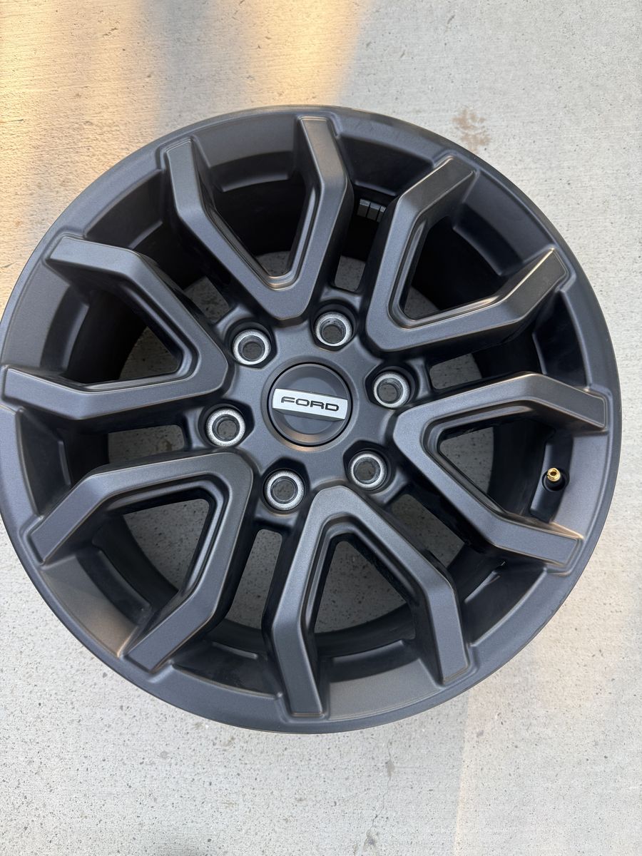 New factor Ranger Raptor wheels