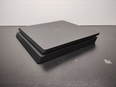 PS4 slim AWSB262 - 1tb Game Console (PARTS ONLY)