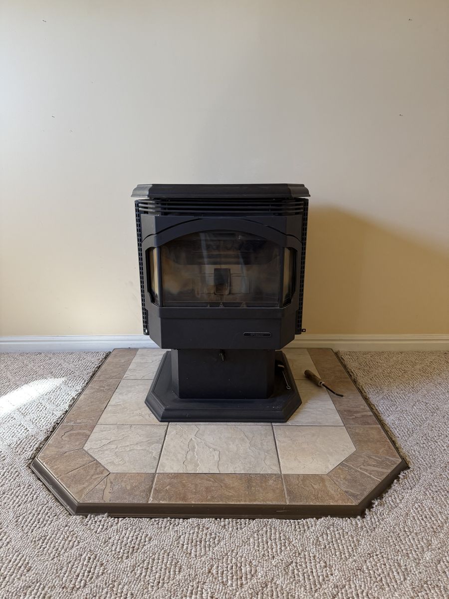 Lopi Pioneer Pellet Stove