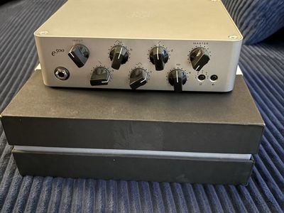 Darkglass Exponent 500 bass amp head