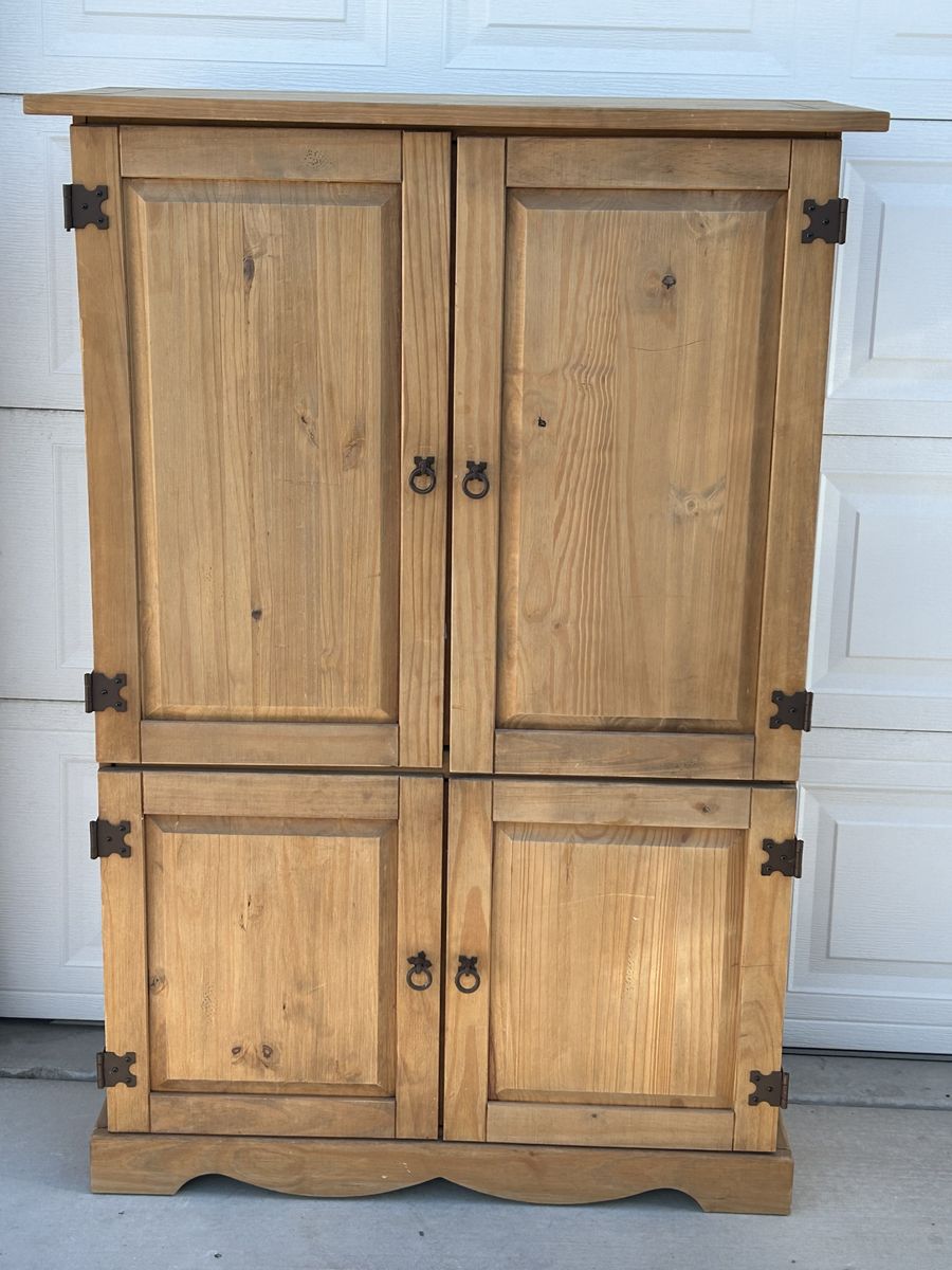 Armoire