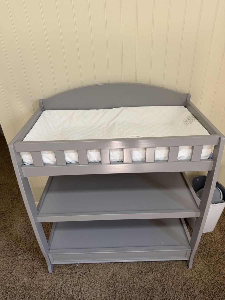 Gray Wooden Baby Changing Table with Storage Shelves and Changing Pad