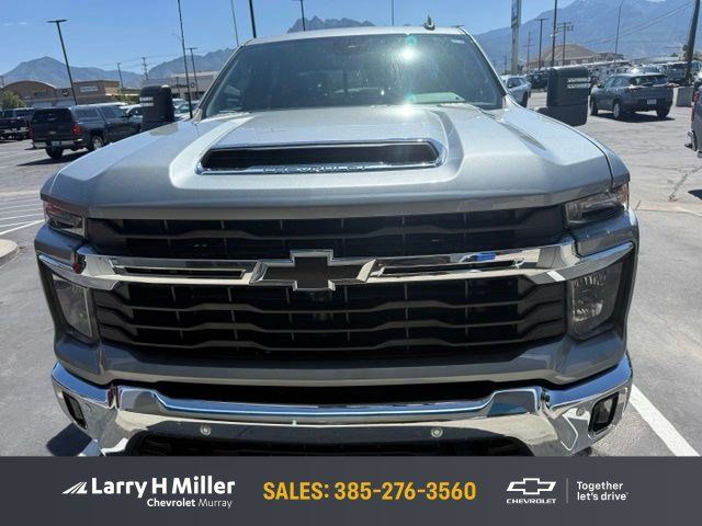 2026 Chevrolet Silverado 3500 LT