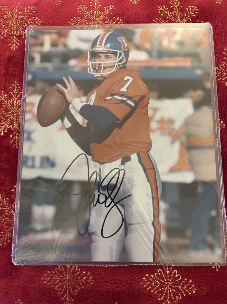 John Elway Denver Broncos Auto 8x10 Photo W/COA