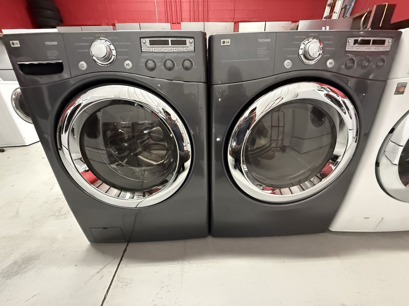 Matching Dark Grey Ultra Capacity, Lg Washer & Dryer Set!(STACKABLE!)