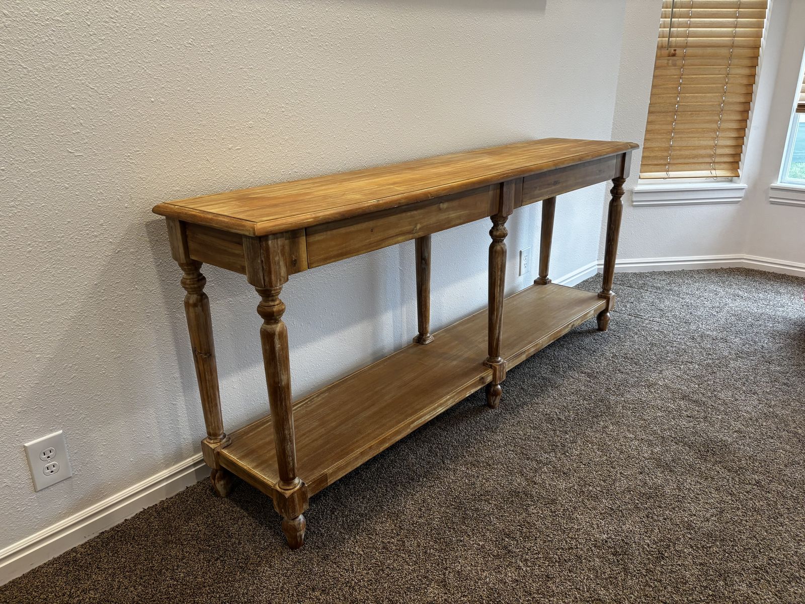 World Marker Entrance Table