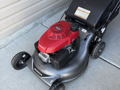 HONDA HRR216 ( NEW CONDITIONS )