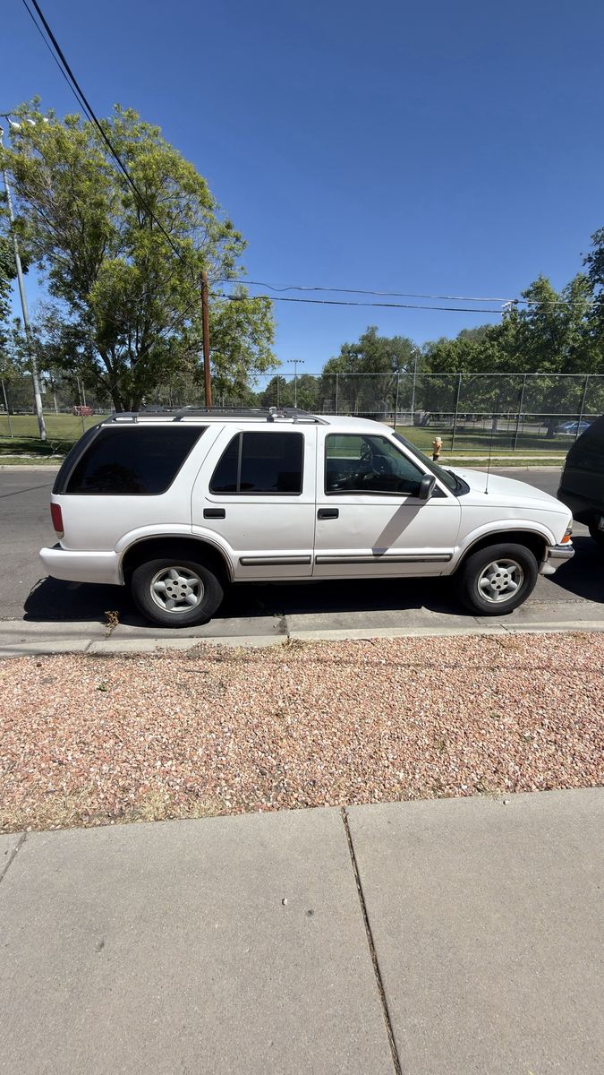2001 Chevrolet Blazer LS