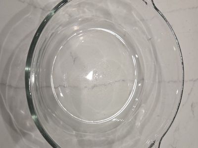 Round Baking Pan- Glass