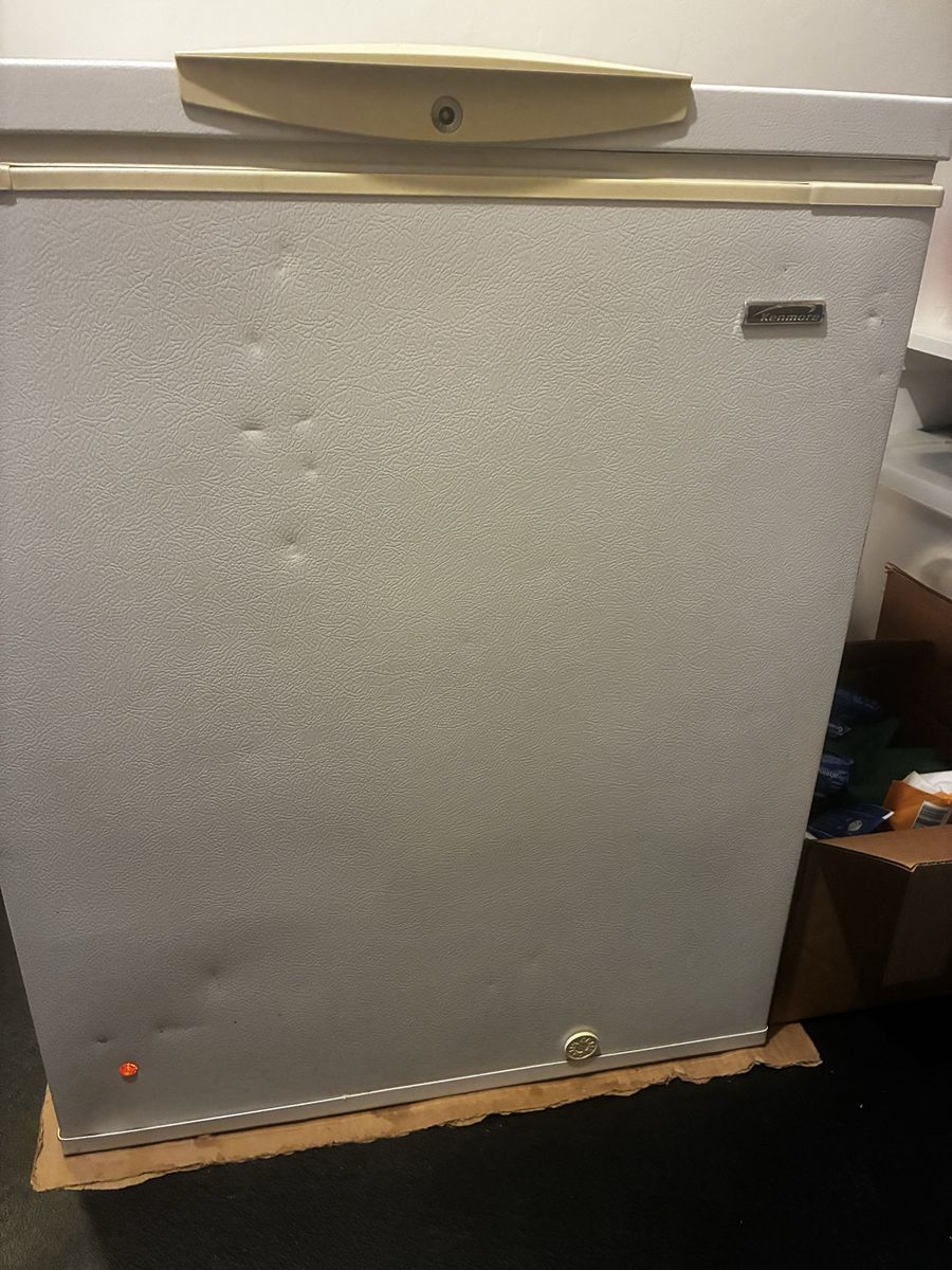 Chest freezer/kenmore
