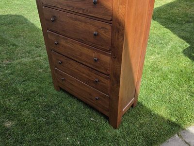 Solid Wood 5-Drawer Chest Dresser