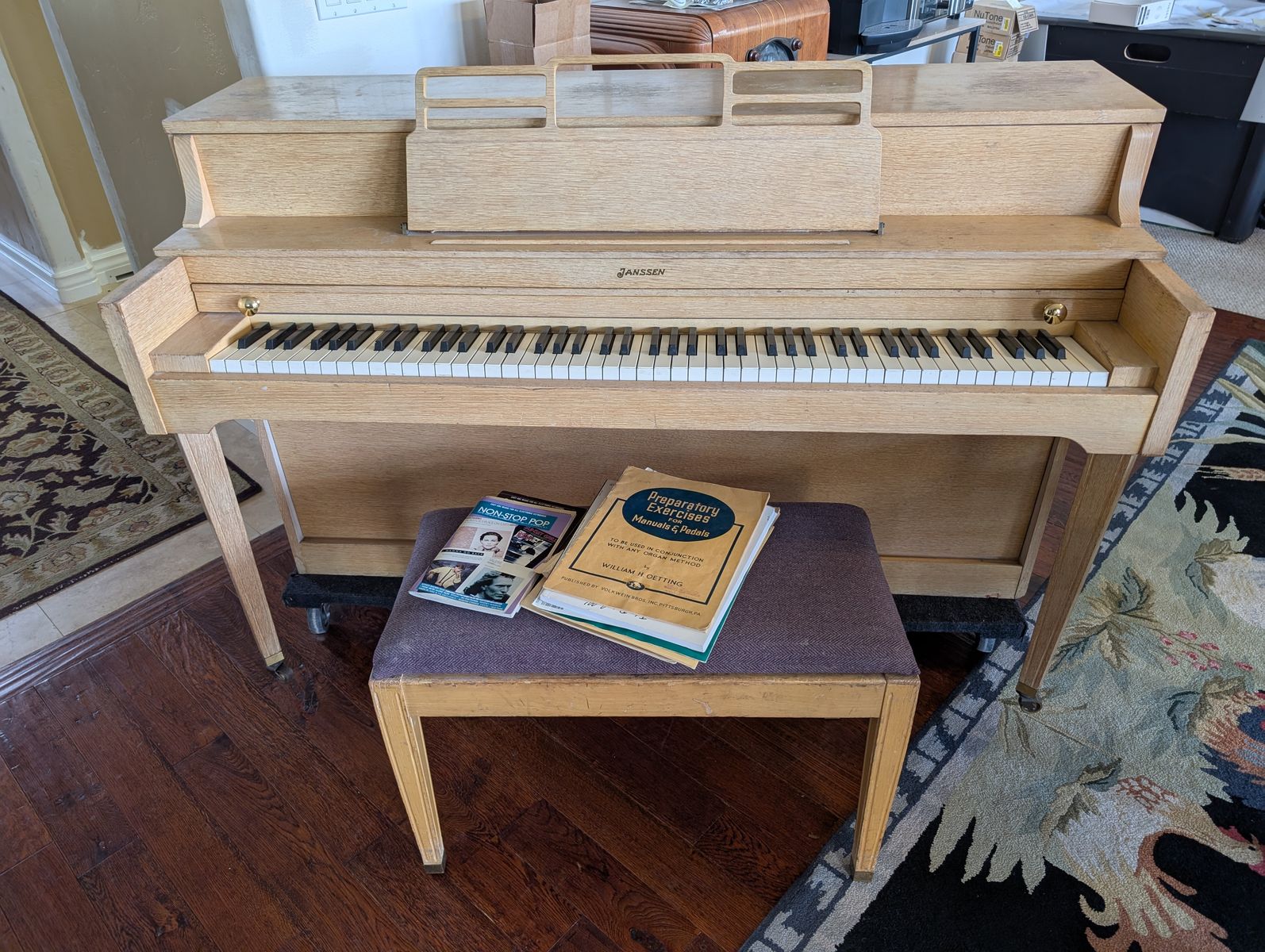 FREE PIANO & BENCH & BOOKS