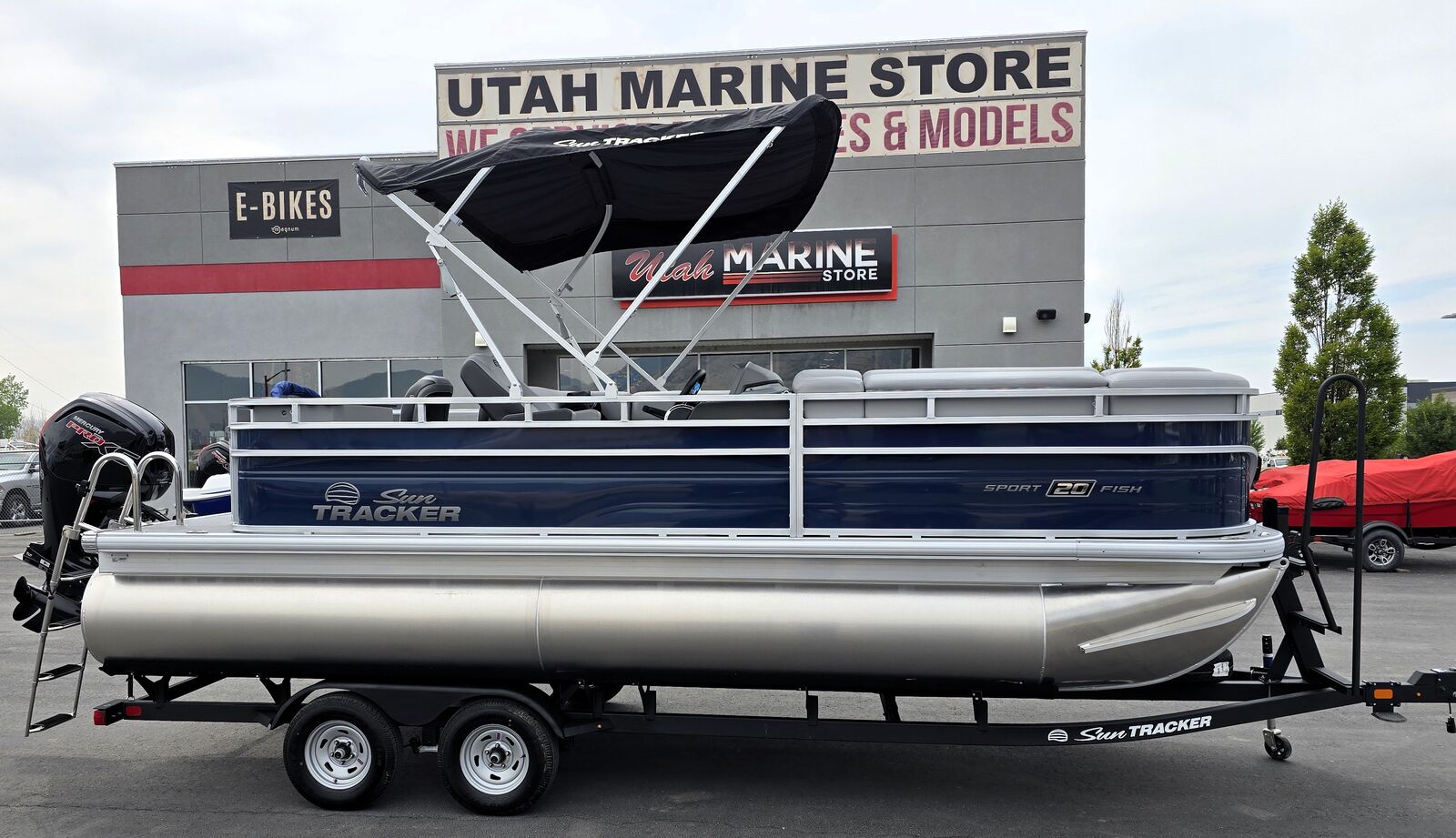 2026 Sun Tracker Sportfish 20 w 115 HP Mercury Outboard !!!