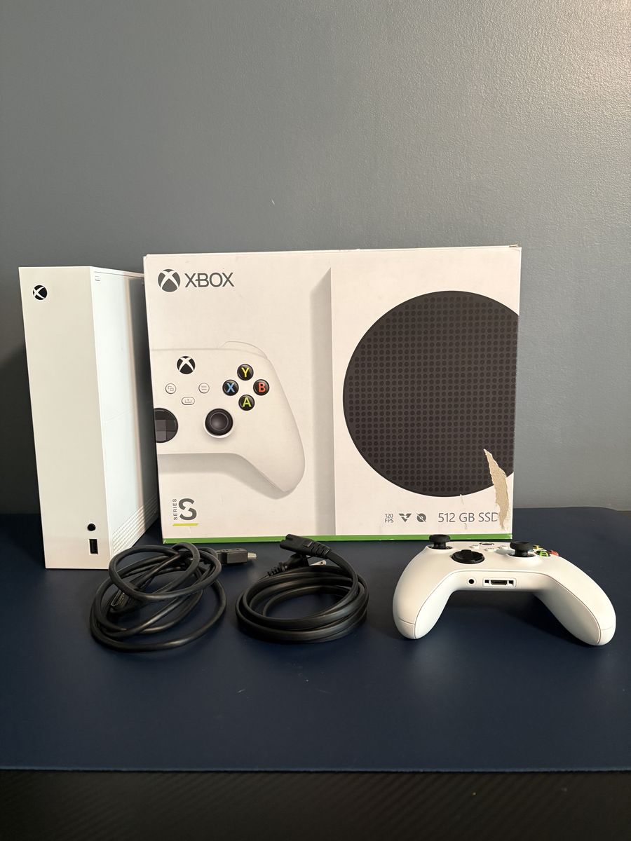 Xbox Series S 512GB – Excellent Condition