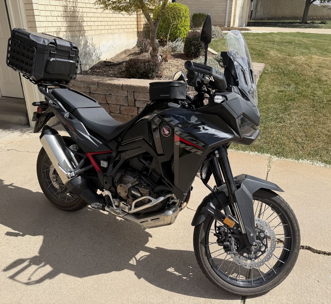 2025 Honda Africa Twin DCT $18,000