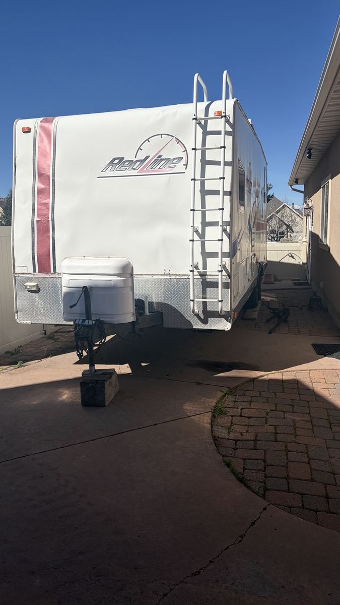 2007 Fleetwood Redline Toy Hauler