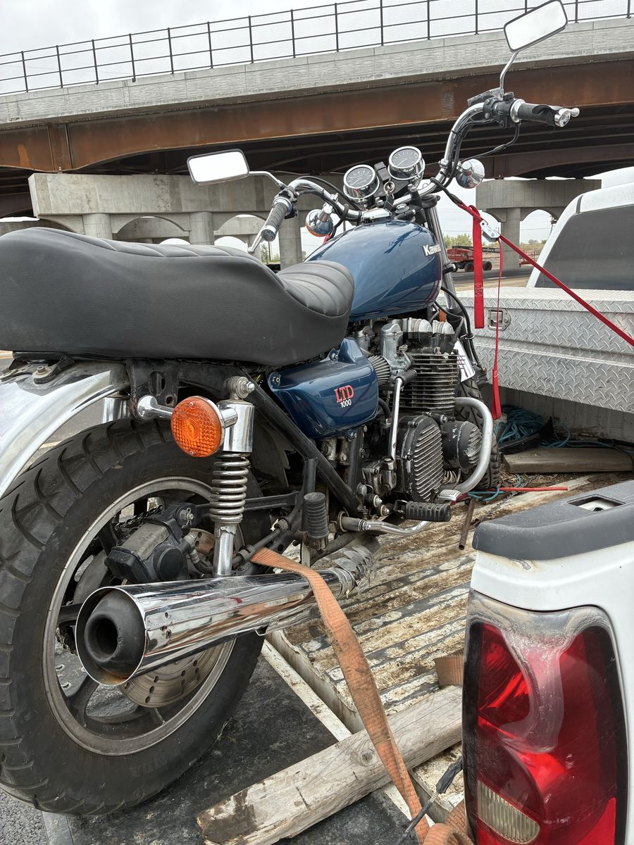 Kawasaki 1000 LTD
