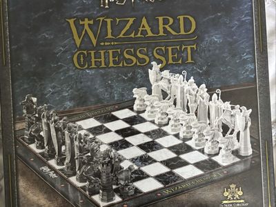 Harry Potter Chess Set