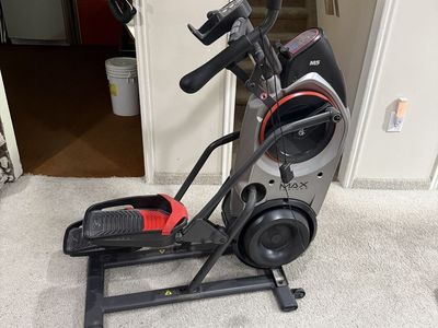 Bowflex elliptical max trainer