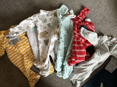 Lot of 7 like new preemie baby boy clothes pajamas