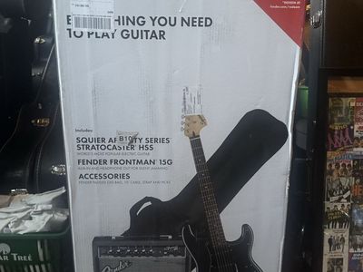 Fender Squier Stratacaster Guitar Complete Package
