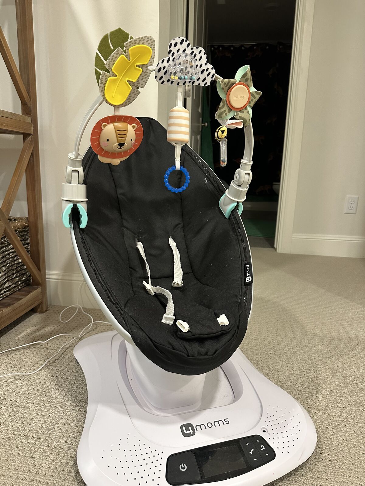 4Moms Mamaroo Baby Swing