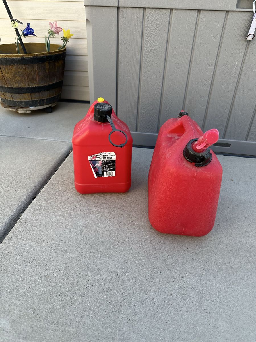 Gas cans