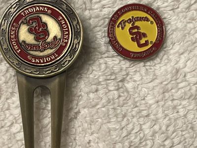 Univ of Southern Cal Trojan Ball Marker/Divot Tool