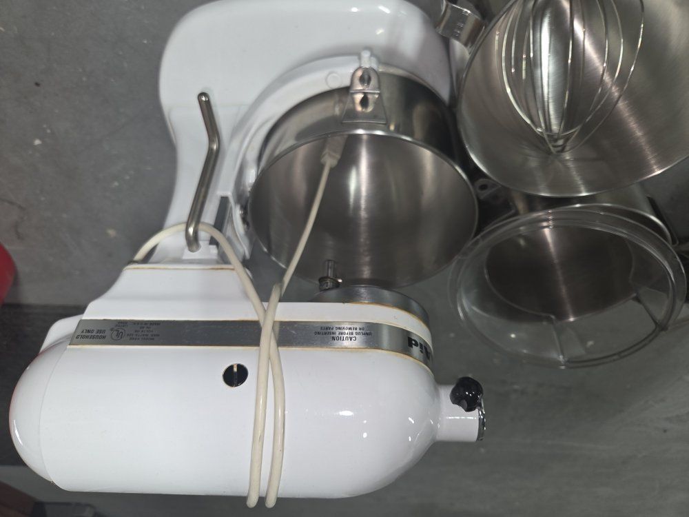 Vintage Kitxhen Aid Mixer