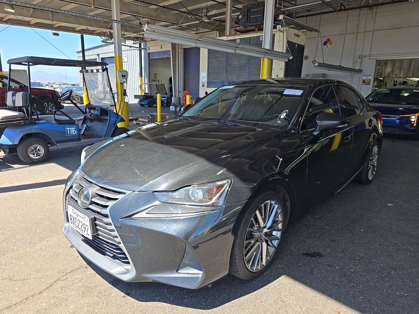 2017 Lexus IS Base