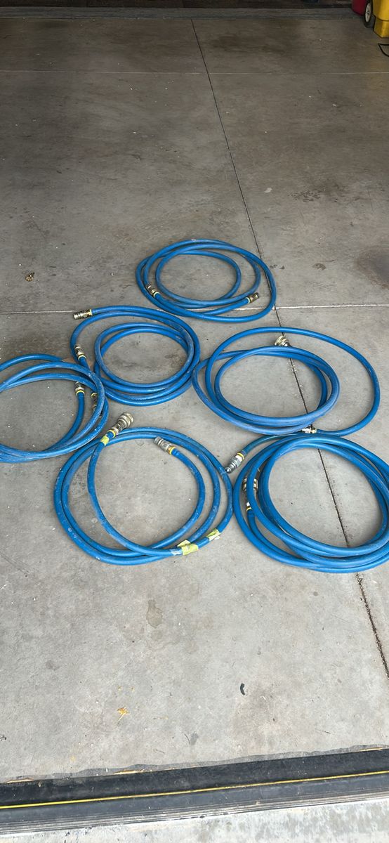 LOT PLUS 8LBLB+ 1/2-inch 200 PSI Blue Air Hoses with Quick Connect Fittings - Flame Resistant Cover