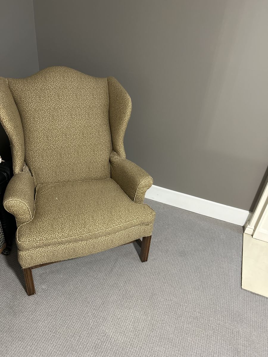 Classic Leopard Print Wingback Armchair - Upholstered Accent Chair with Wooden Legs