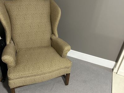 Classic Leopard Print Wingback Armchair - Upholstered Accent Chair with Wooden Legs