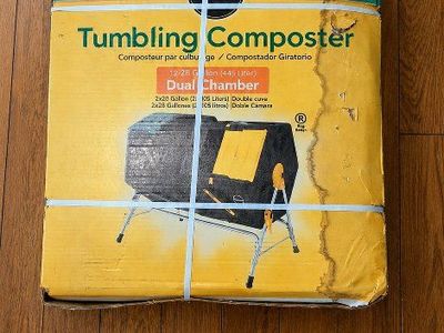 Miracle-Gro Dual Chamber Tumbling Composter