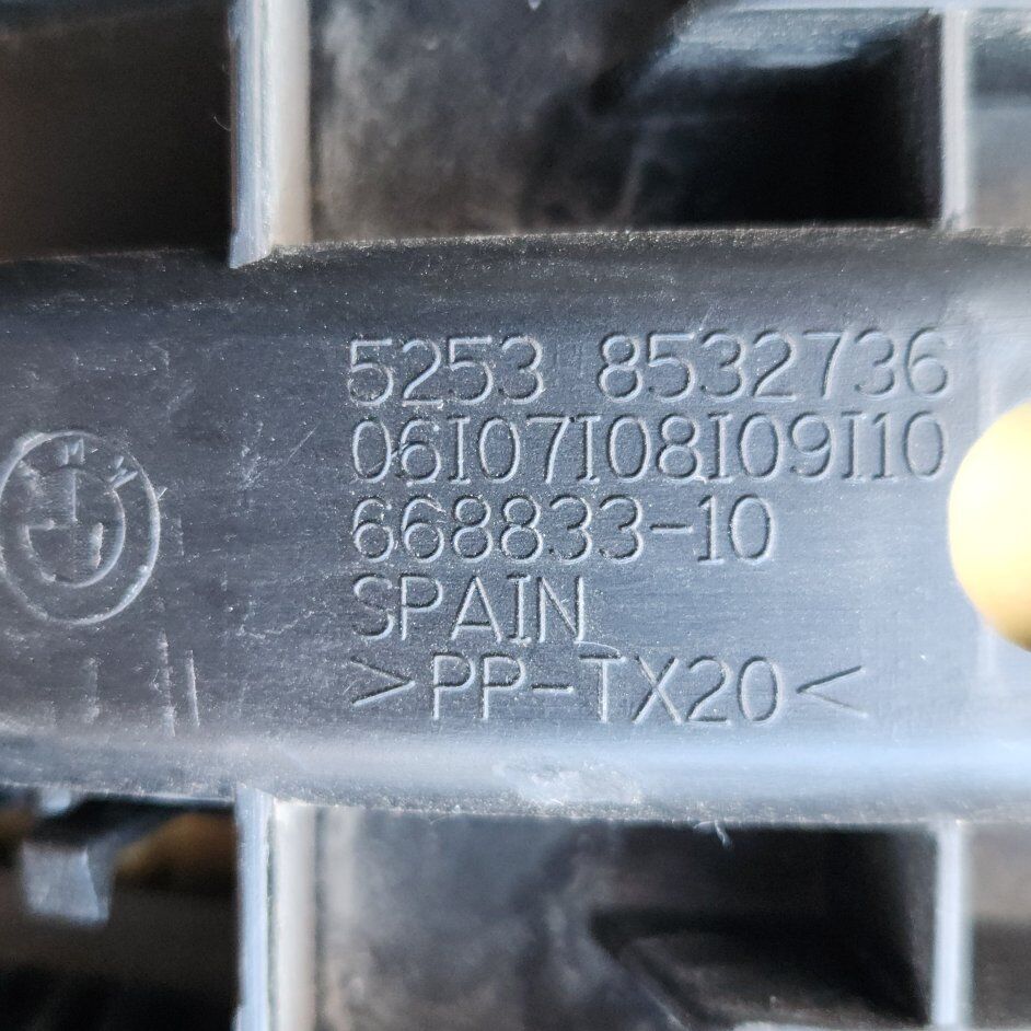 BMW FRT SEAT OFF A RS1200 GS