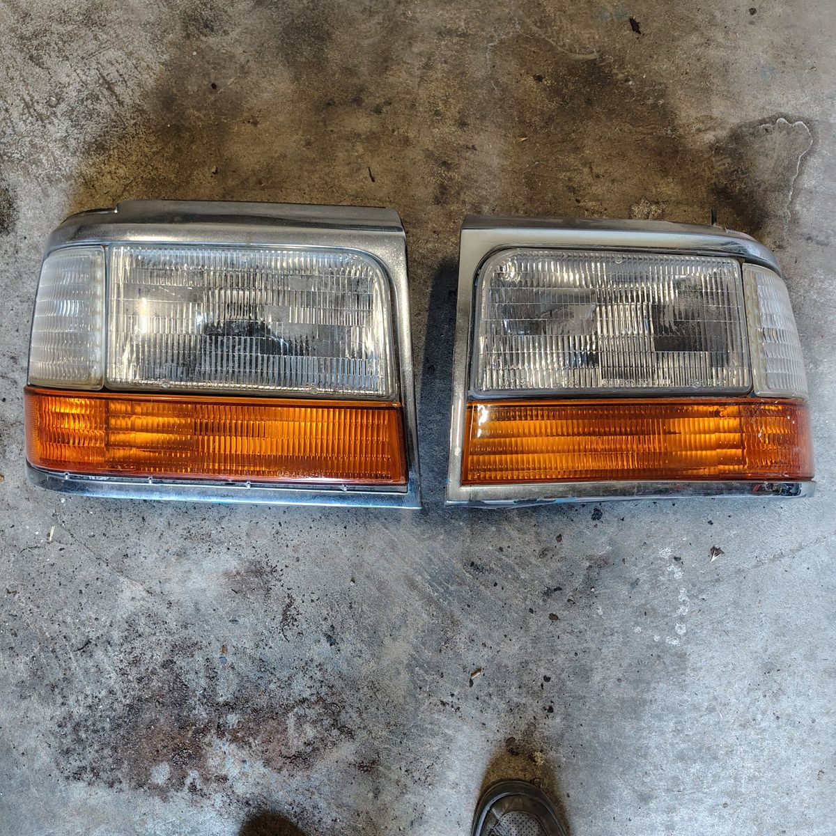 1996 ford truck headlights and tailights 