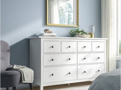 White Hemnes Dresser. Excellent condition