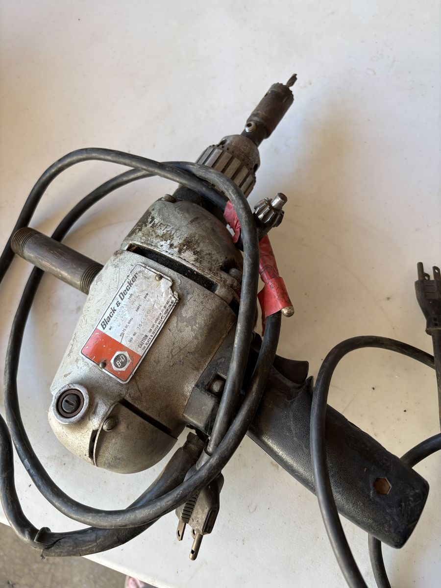 Vintage Black & Decker half inch heavy duty drill
