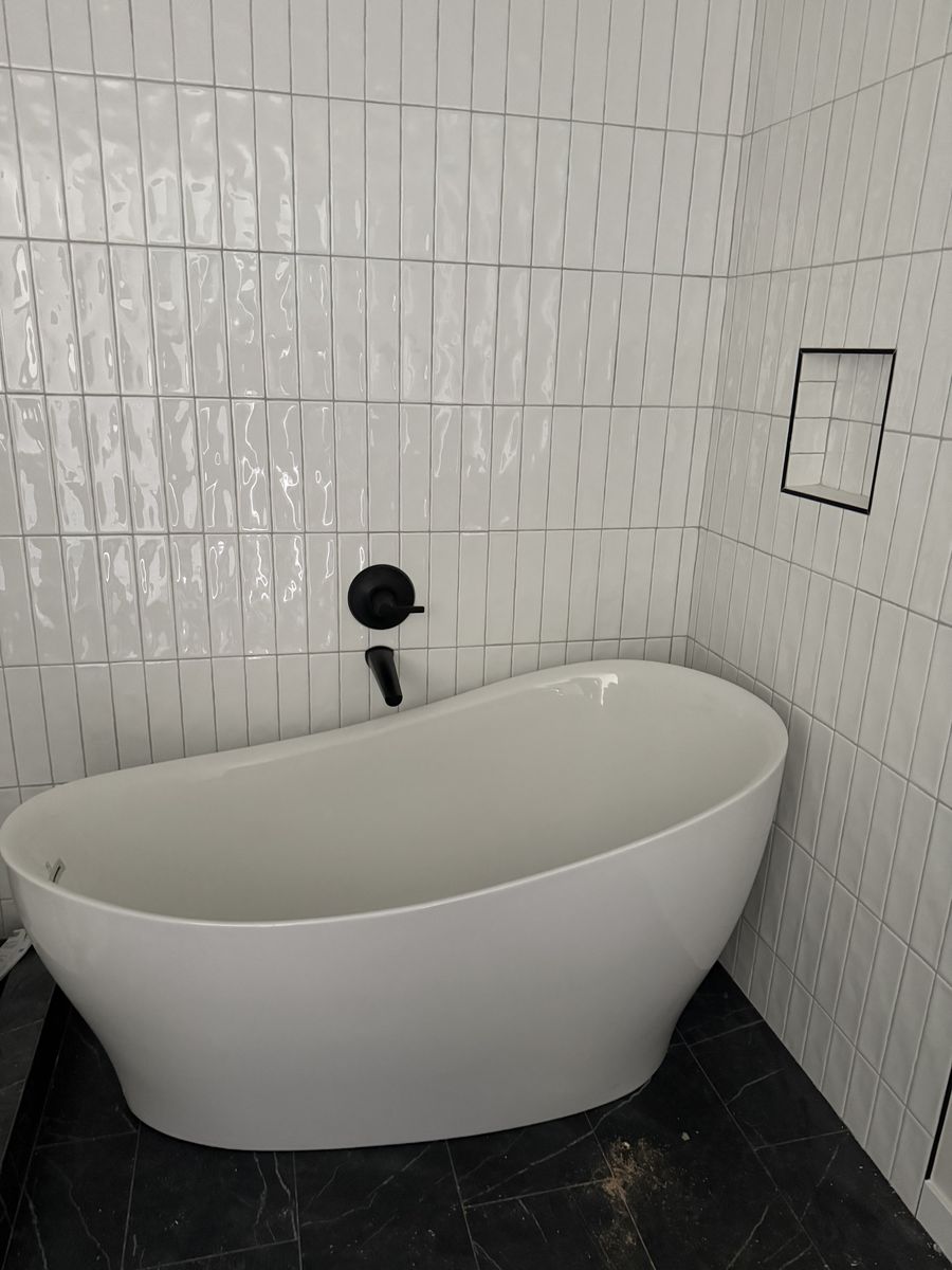 Main image 19