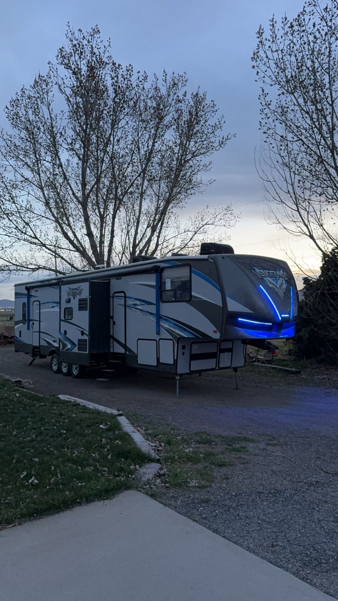 2018 Forest River Vengence 422 V12-6