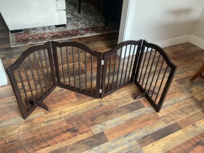 6 foot long free standing dog gate