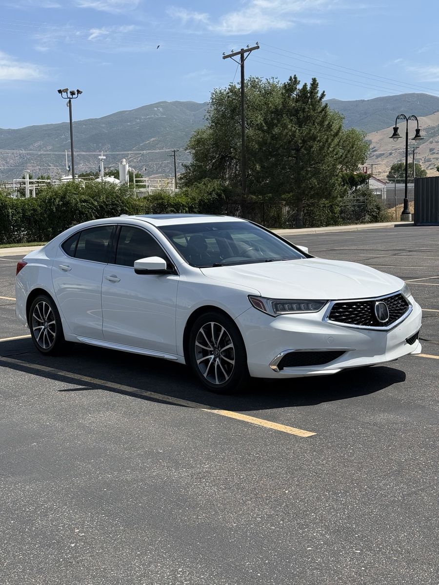 2018 Acura TLX V6 Advance