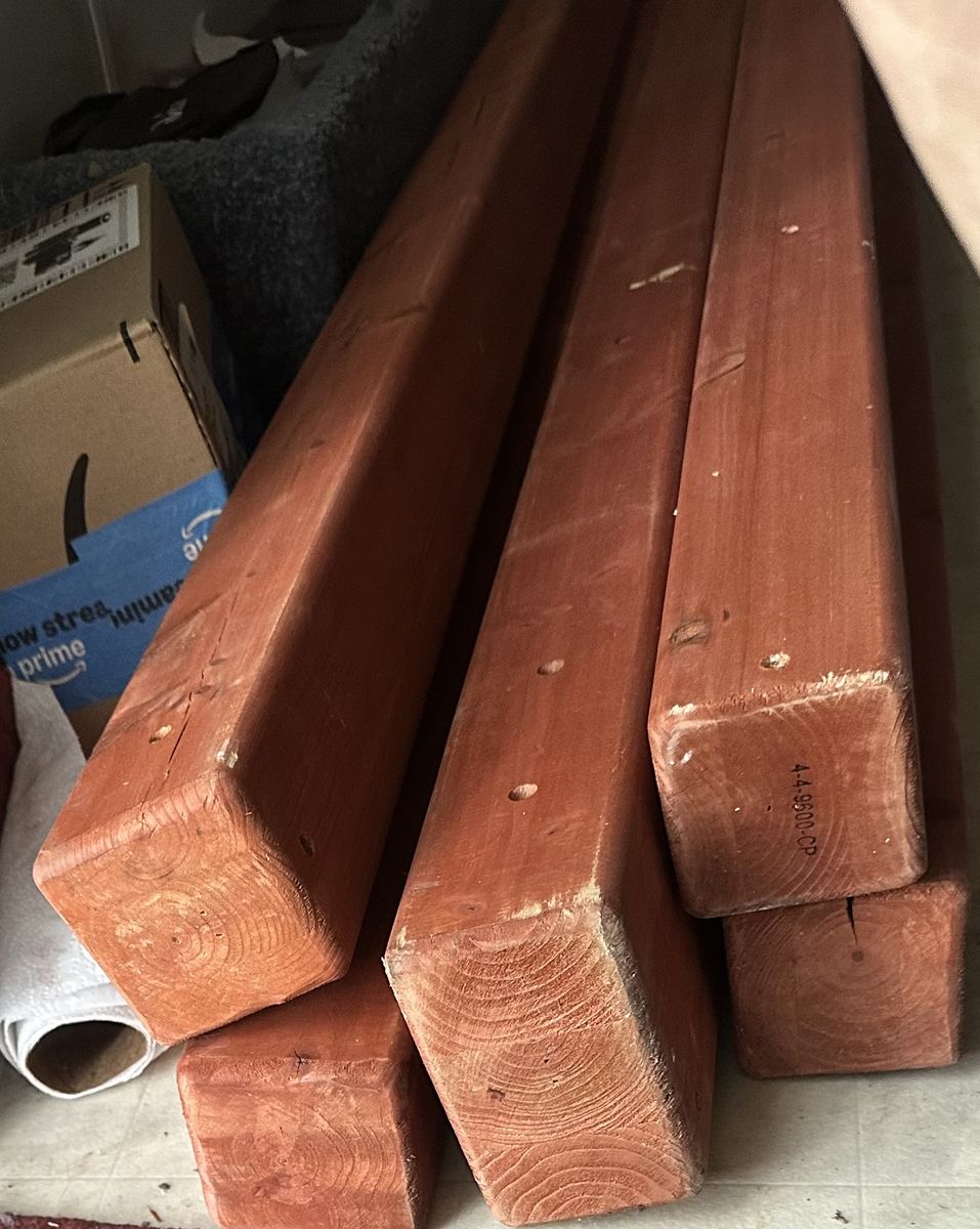 Red Stained 4) 4x4 1) 4x6 redwood Wooden Posts / Lumber Beams